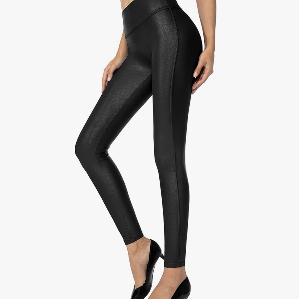 Time and Tru Black Shiny Leggings